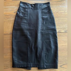Vintage Gothic Danier Leather Pencil Skirt Black